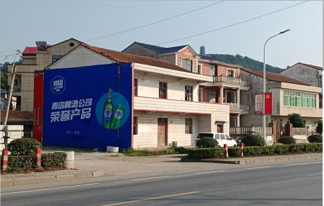 凭祥县写真布和喷绘布的区别?
